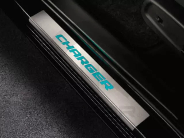 Genuine Mopar Sill Kit 82212282