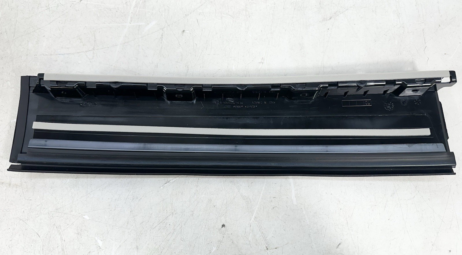2015-2025 Ford Various Models Rear Right Door Applique New OEM ML3Z-16255A34-BC