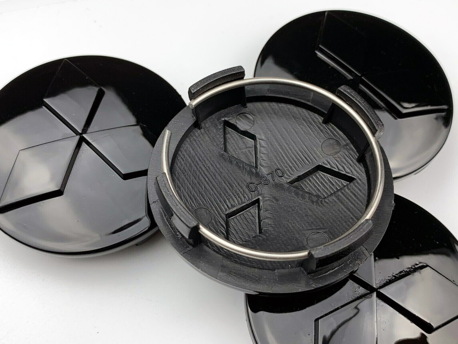 PREOWN BUT NEW AFTERMARKET 60MM BLACK Car Wheel Rim Center Cap For Mitsubishi