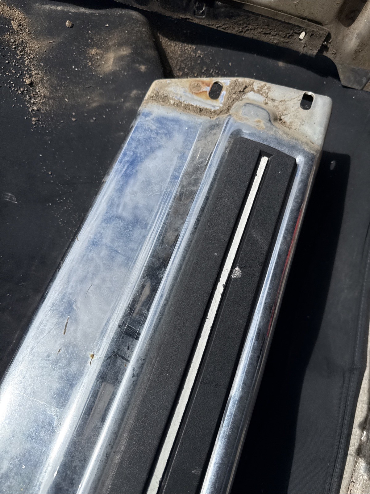80-89 CADILLAC DEVILLE FLEETWOOD BROUGHAM REAR BUMPER 1980-1989