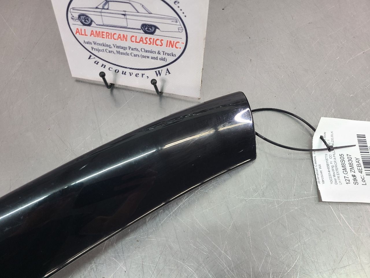 2003-06 Chevy SSR Drivers Side LH Exterior A-Pillar Moulding Trim, Black