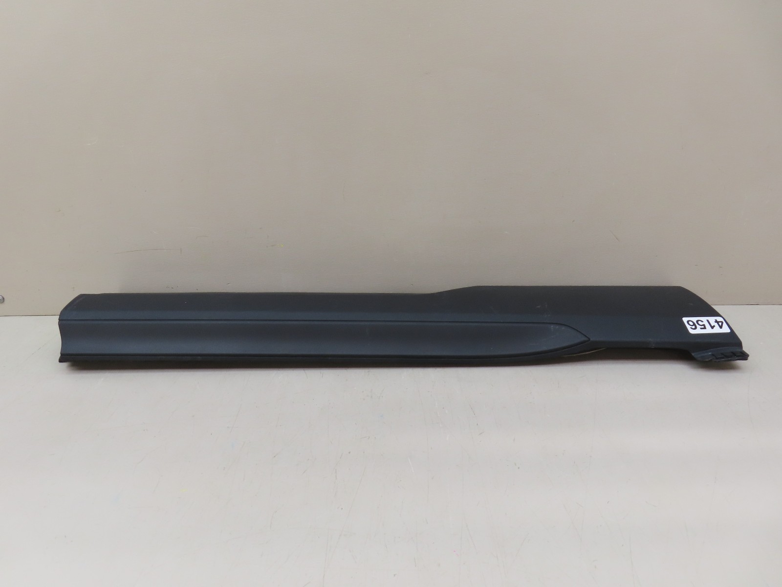 2023-2025 HONDA PILOT REAR RIGHT SIDE LOWER DOOR MOULDING OEM 75313-T90