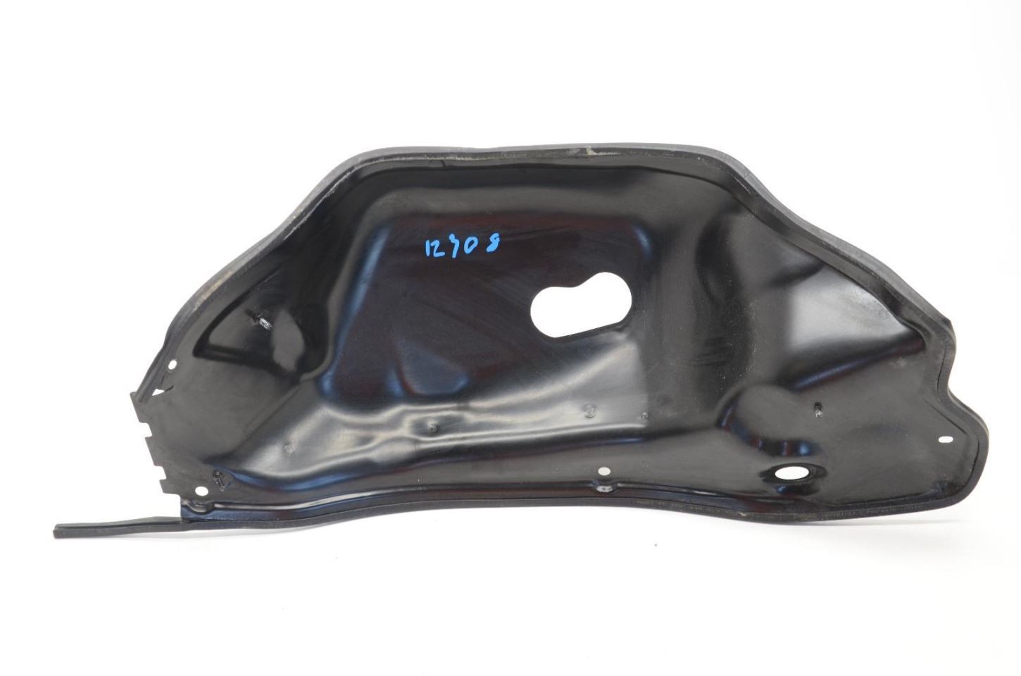 16-18 Audi A6 2.0L Cowl Water Deflector Shield 4G0937517