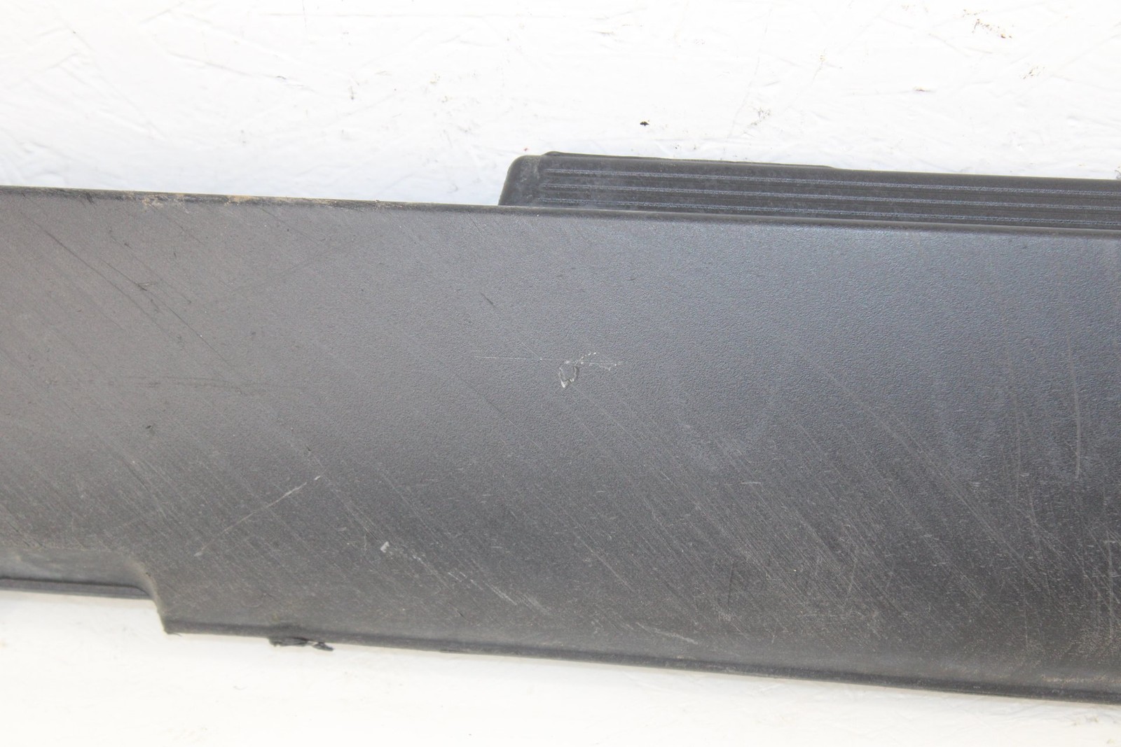 2015-2023 Dodge Challenger Left Rocker Panel Molding OEM RC74