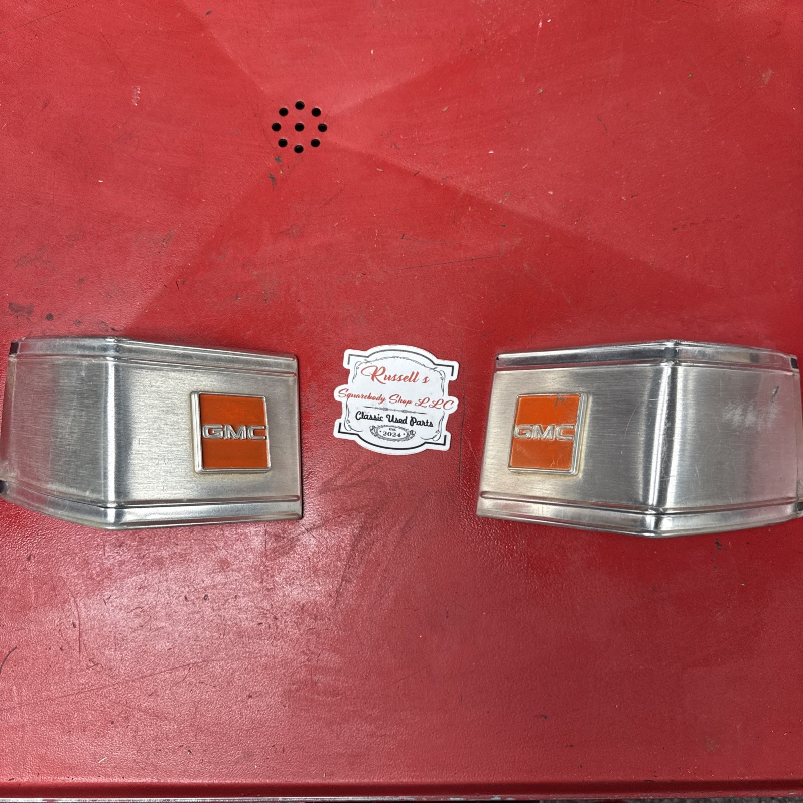 73-80 Squarebody GMC C15 K15 Truck C10 K10 RH LH Cab Corner Side Molding