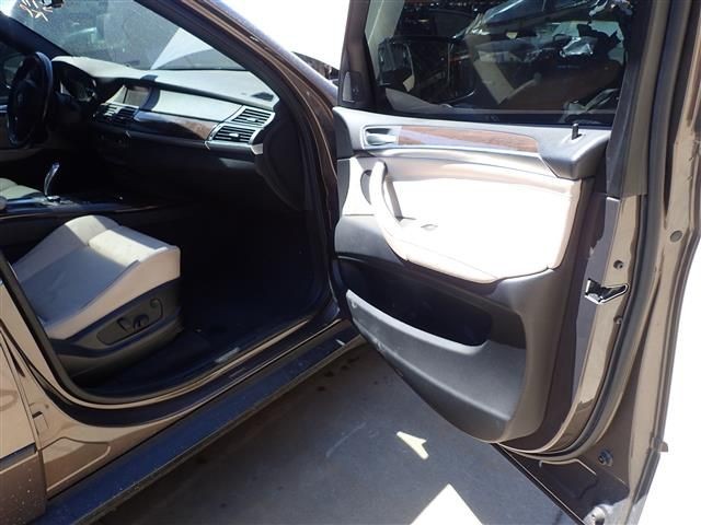 QUARTER MOULDING OEM 2011 BMW X5 51777163560