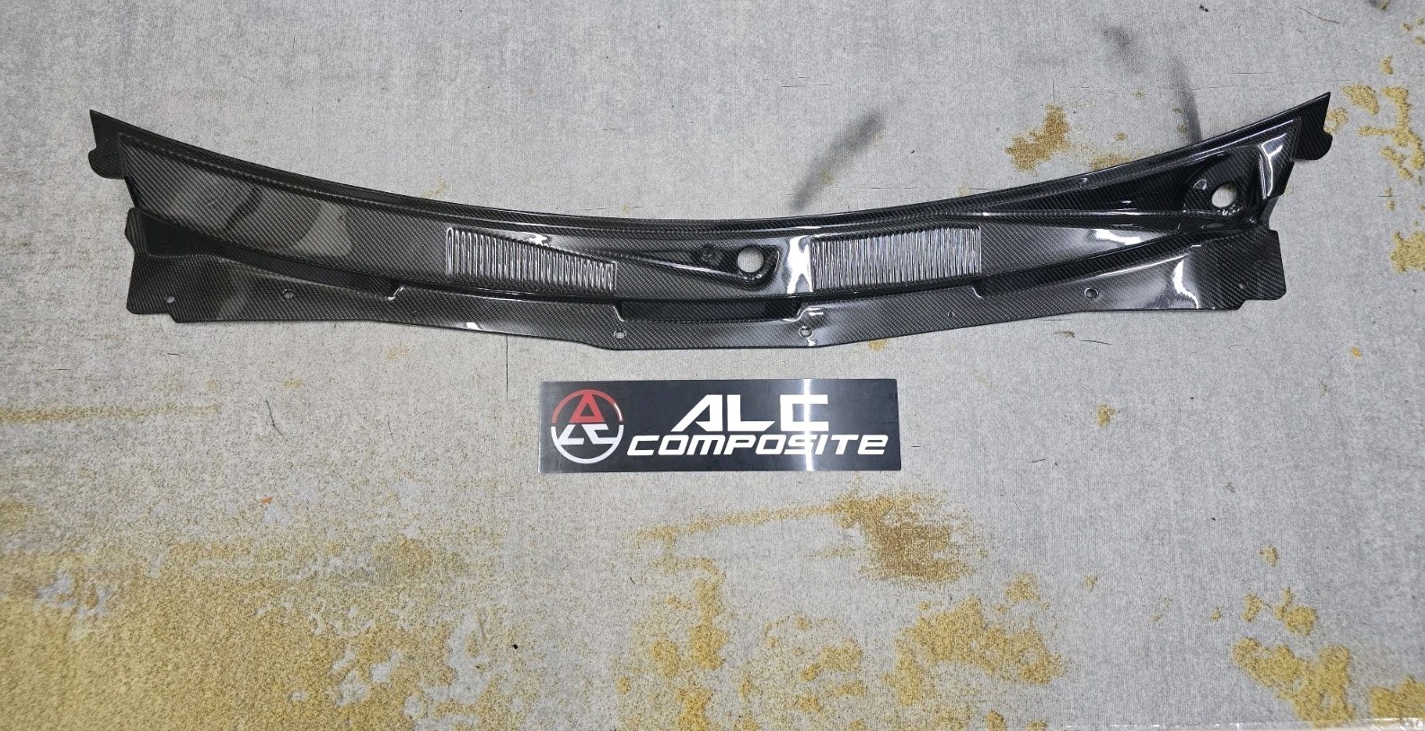 Fit for USDM LHD Nissan Silvia S15/S14/200sx Dry Carbon Wiper Cowl