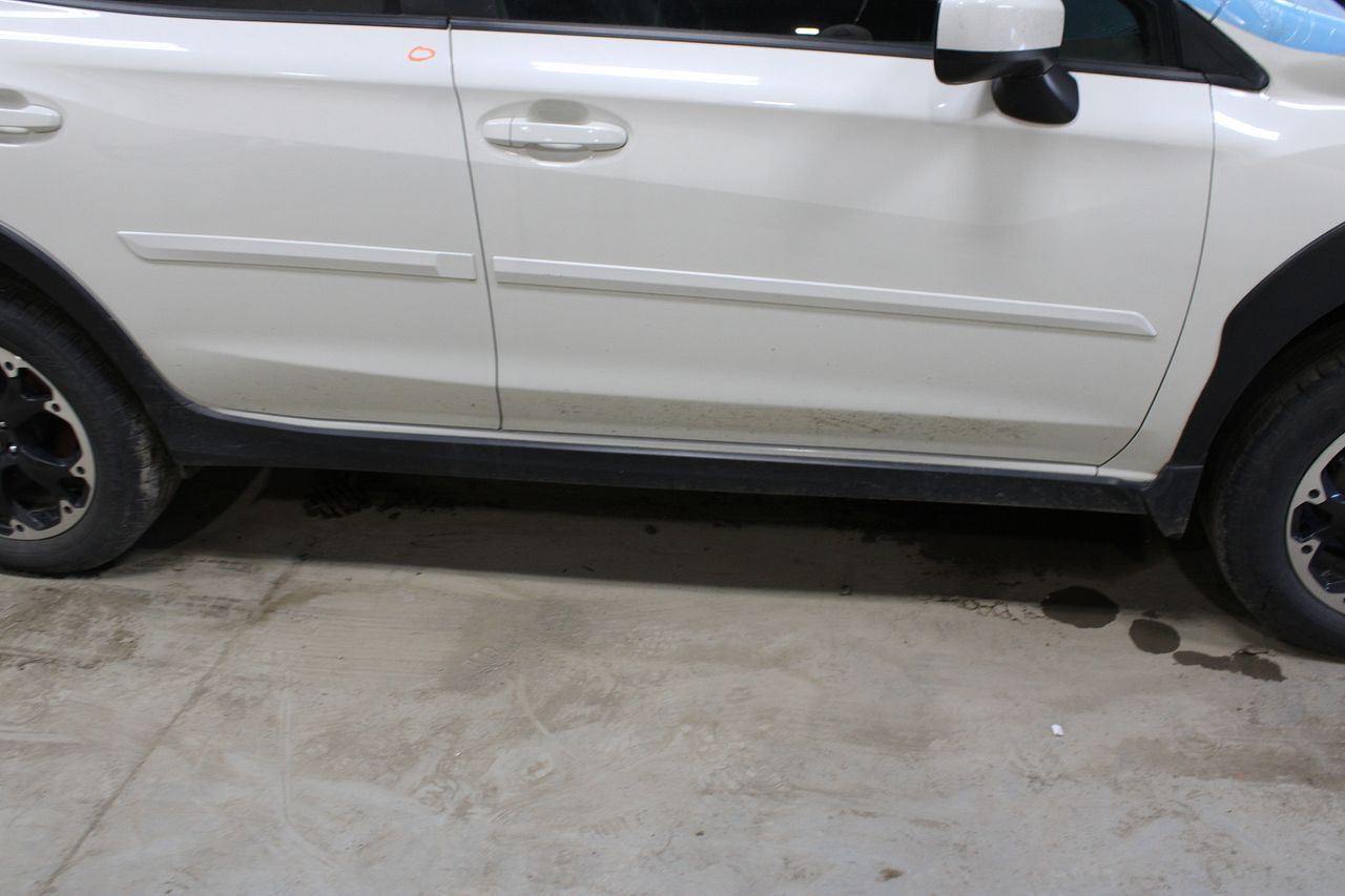 Passenger Rocker Panel Moulding Gasoline Fits 22-23 XV CROSSTREK 3112644