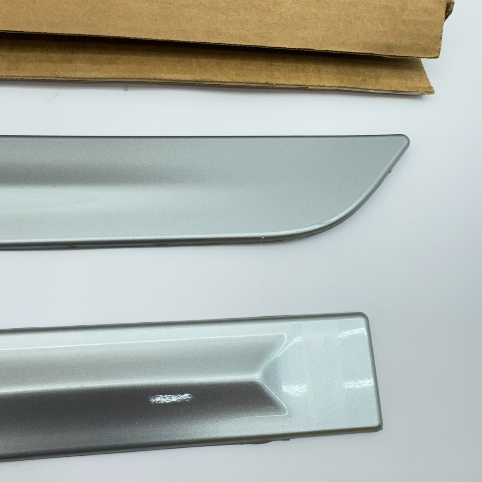 2016-2021 Honda Civic Body Side Molding Lunar Silver Metallic 08P05-TBA-150 OEM
