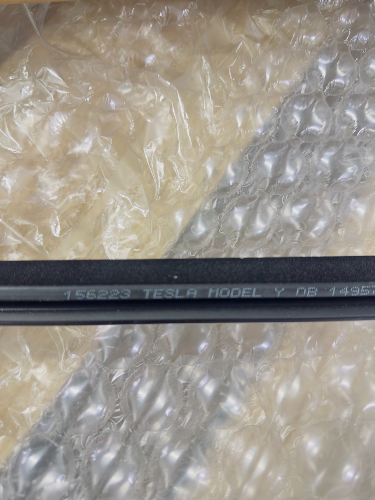 Tesla Rear Door Outer Belt Molding RH OEM 2022812-21-A Window Trim NEW