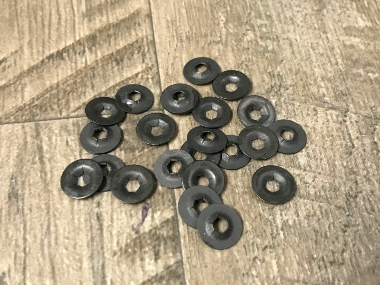 25 pcs 1/8″ round black push on clips for emblems script name plates fits Ford