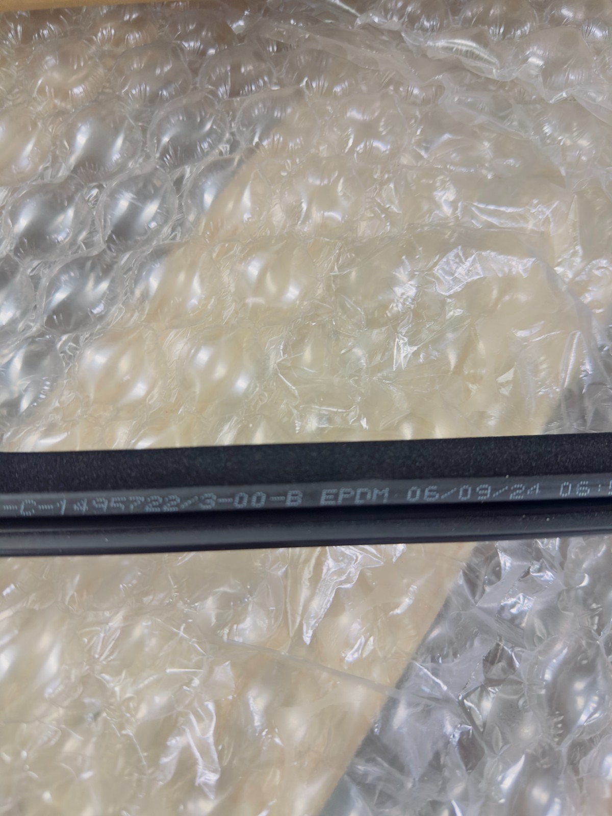 Tesla Rear Door Outer Belt Molding RH OEM 2022812-21-A Window Trim NEW