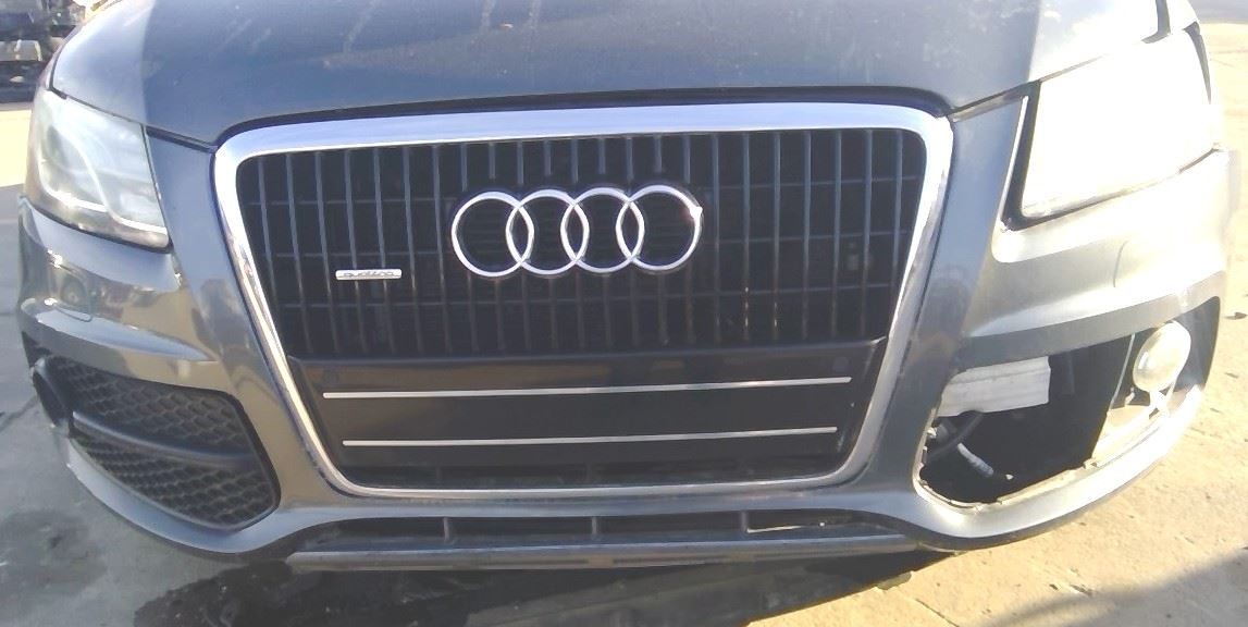 2009-2012 Audi Q5 Front Bumper 1 Piece Fascia Cover S Line Type Assembly 0C0C