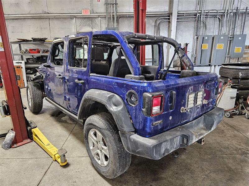 Jeep JK Wrangler OEM Electric Fan Plug Body Side 2007 2008 2009 2010 2011 121502