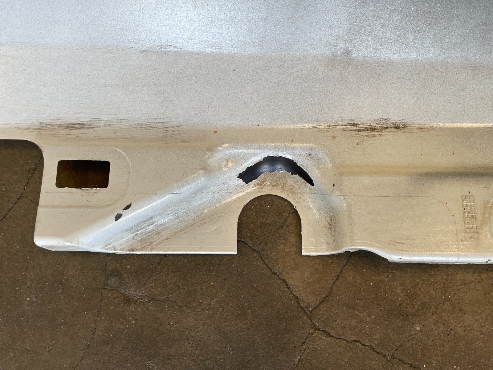 14 15 16 Mercedes E350 E400 Left Driver Side Skirt Rocker Panel Molding OEM 1683