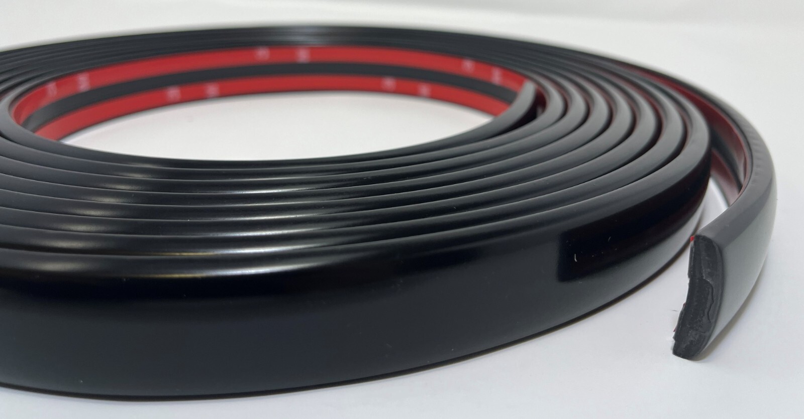 All Black 1″ x 20′ Universal SMOOTH Trim-Gard Body Side Molding (8002S-20)