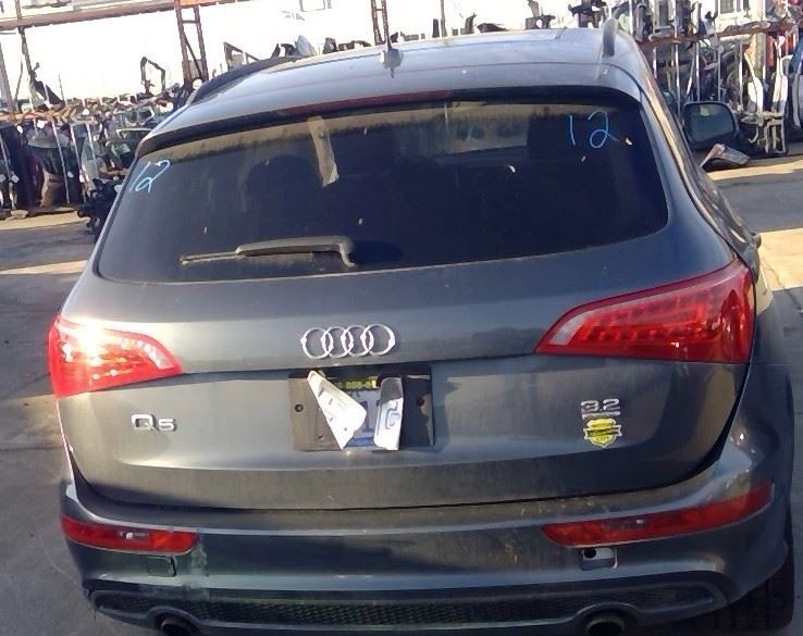 2009-2012 Audi Q5 Front Bumper 1 Piece Fascia Cover S Line Type Assembly 0C0C
