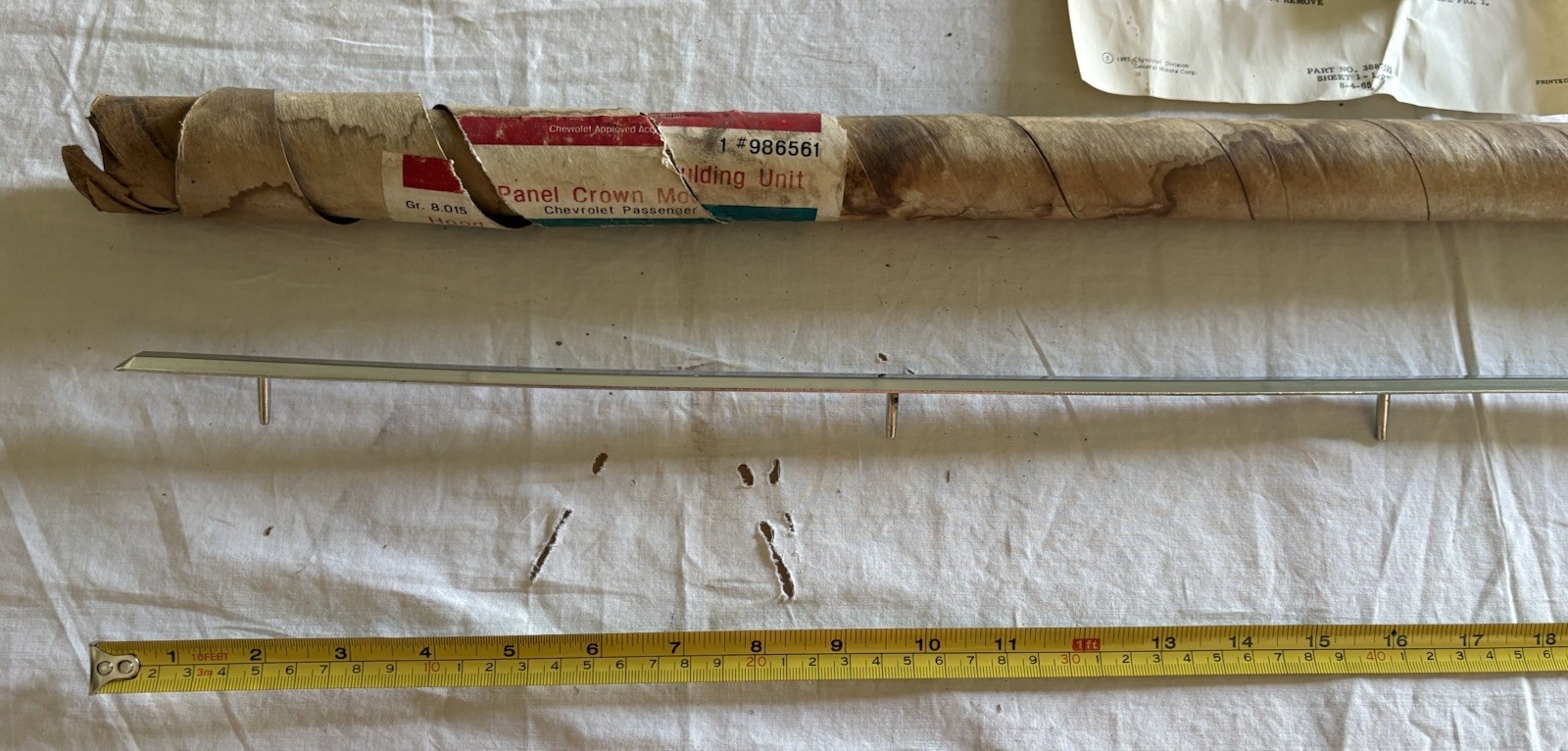 NOS Chevrolet 1966 Chevy Impala Bel Air Biscayne Hood Crown Moulding Unit 986561