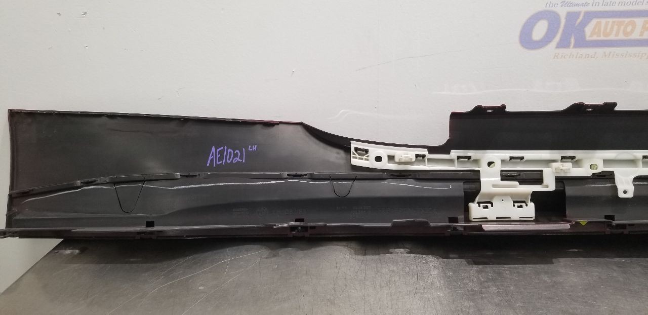 25 BMW M4 G82 ROCKER PANEL MOLDING SIDE SKIRT LEFT DRIVER MAROON 51778074897