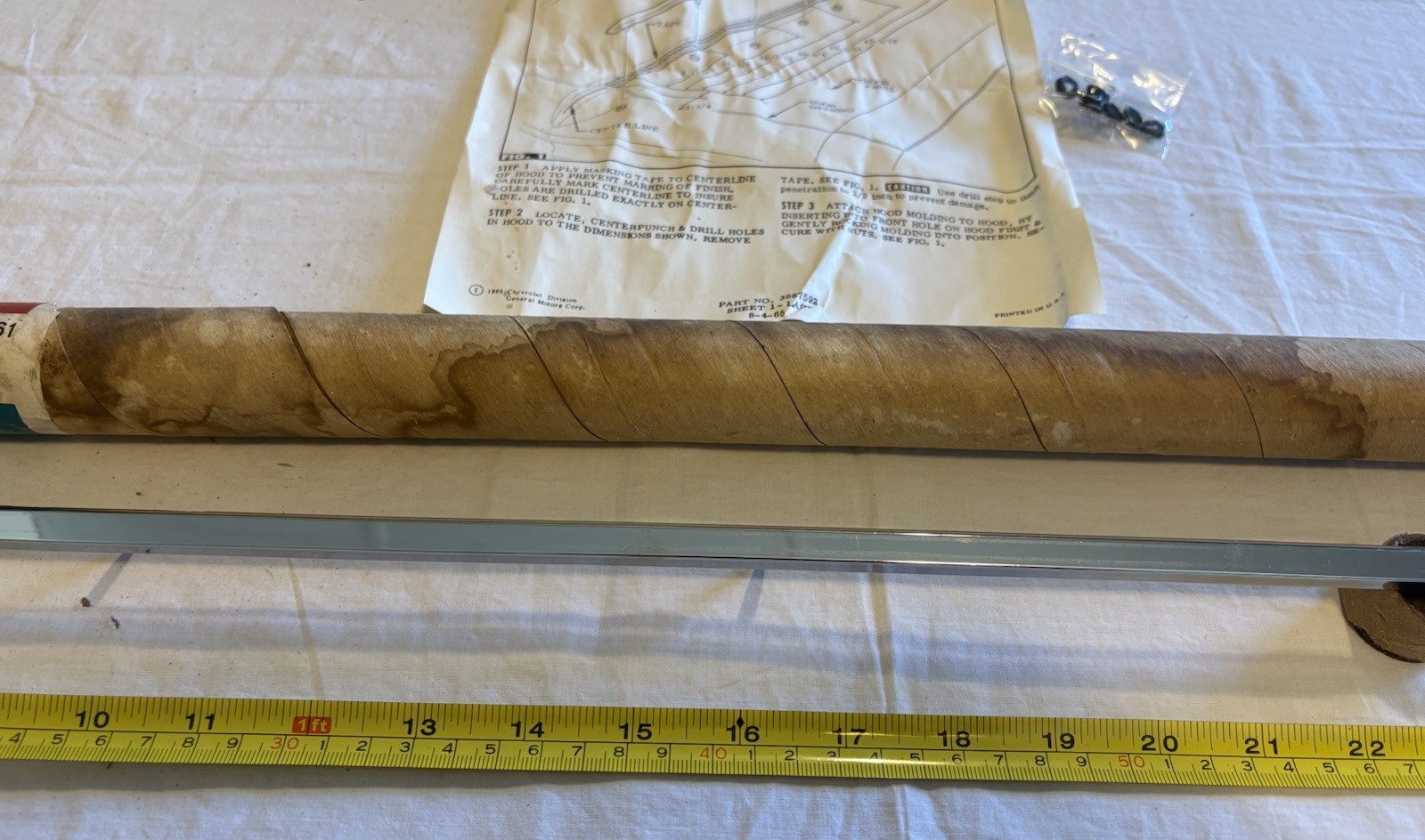 NOS Chevrolet 1966 Chevy Impala Bel Air Biscayne Hood Crown Moulding Unit 986561