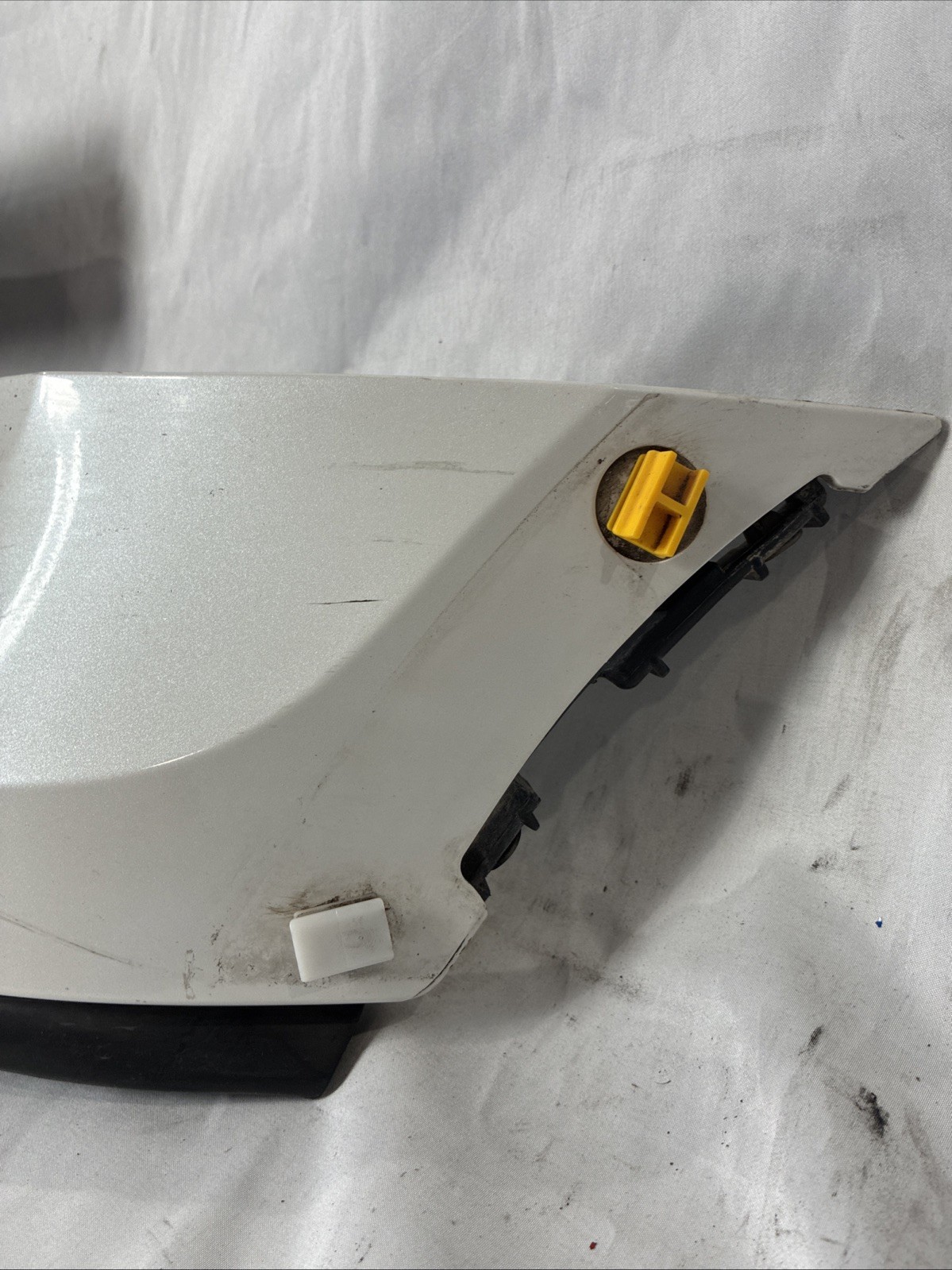 2015 16 2017 FORD F150 HEADLAMP LIGHT BEZEL TRIM LEFT DRIVER
