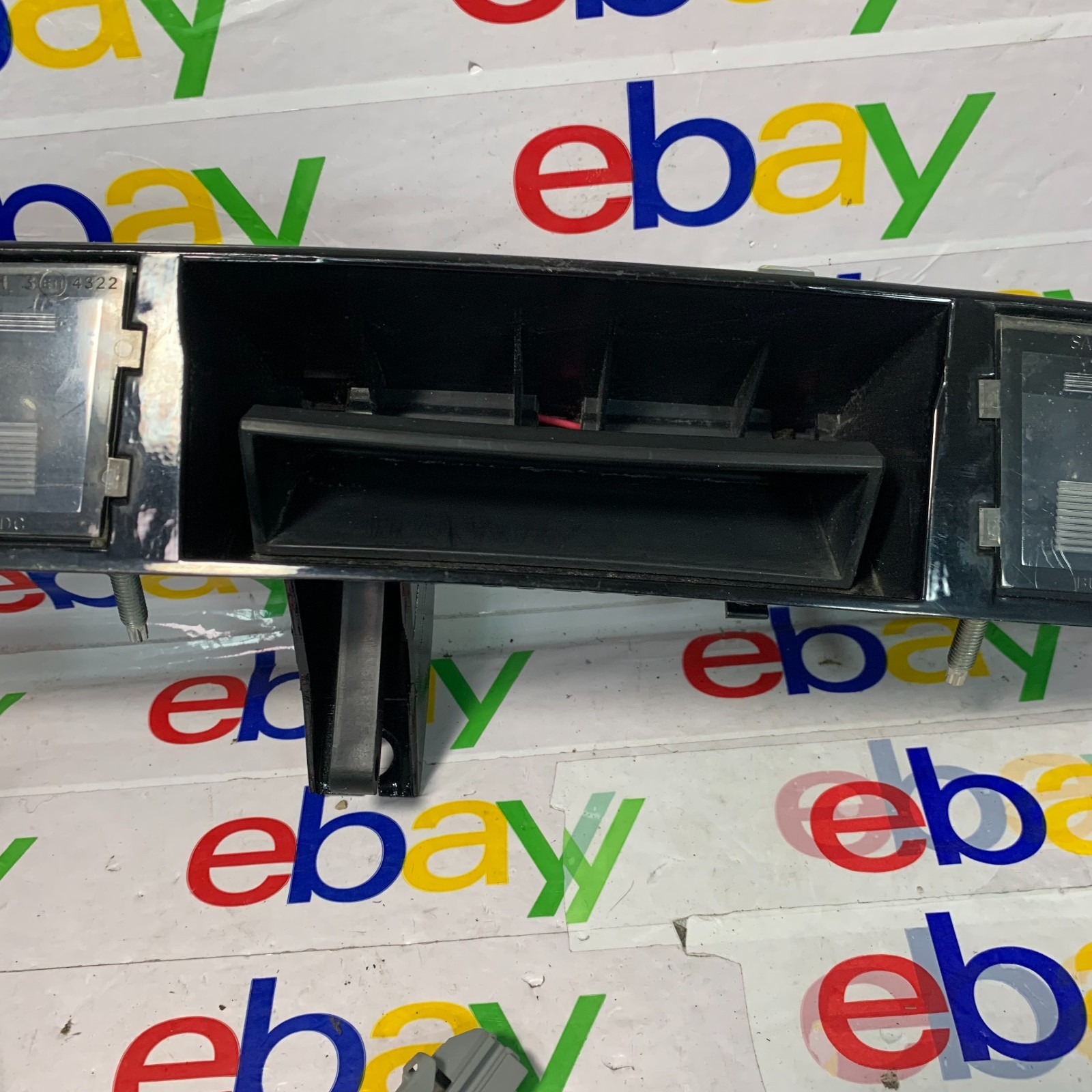 2007 – 2017 Jeep Patriot Compass Rear Liftgate Hatch Trunk Trim Handle PX8 7184