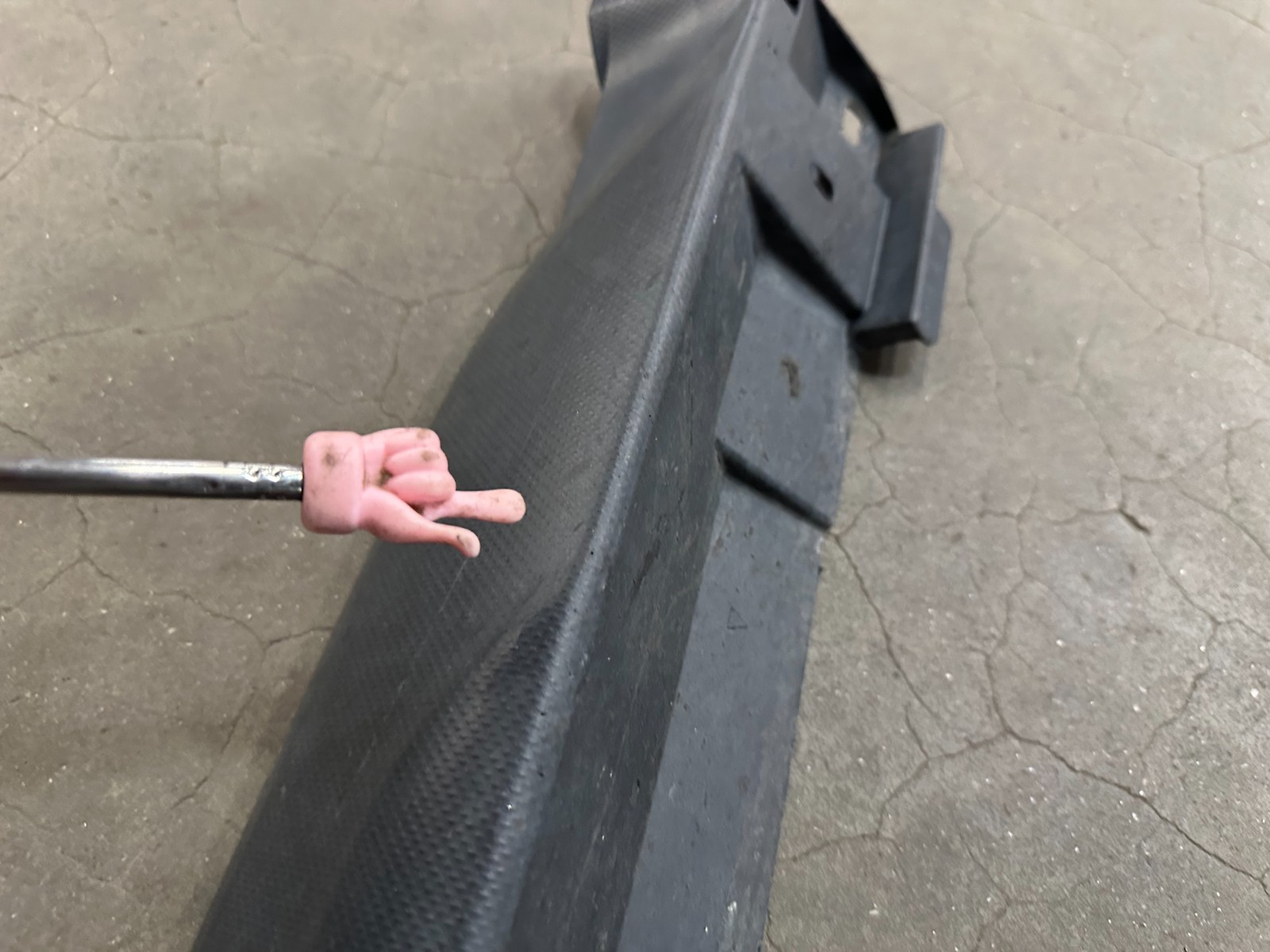 13-17 SUBARU CROSSTREK RIGHT LOWER SKIRT SIDE ROCKER PANEL MOLDING, OEM LOT3670