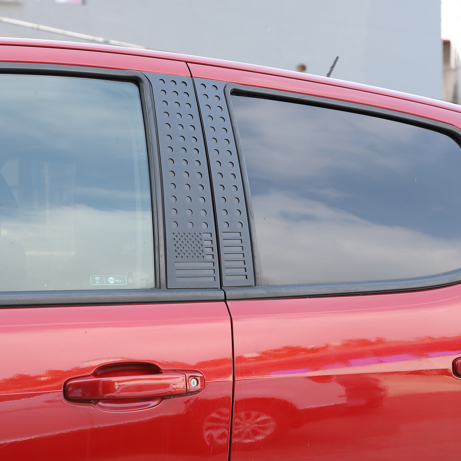 Alloy US Flag Style Window Pillar Posts Cover For Chevy Colorado/GMC Canyon 14+