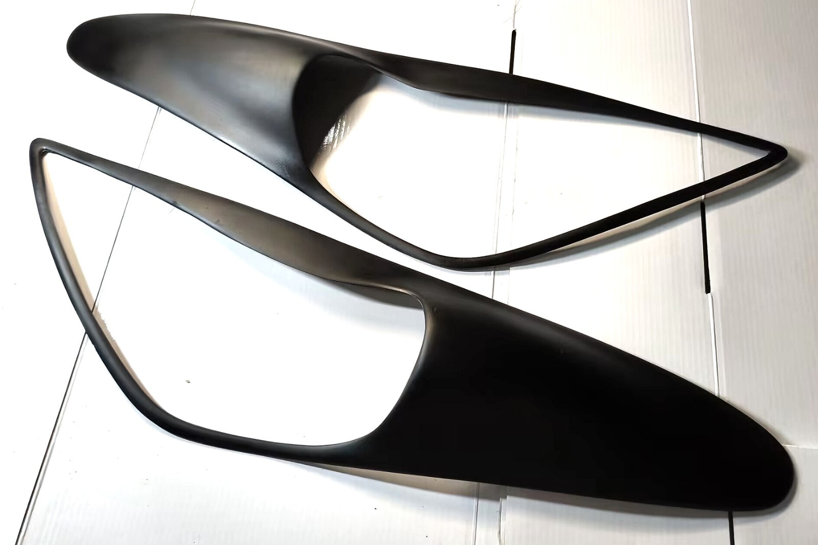 Unpainted FRP Headlight Eyelids Eyebrows Covers for 2000-2005 Toyota Celica 2003