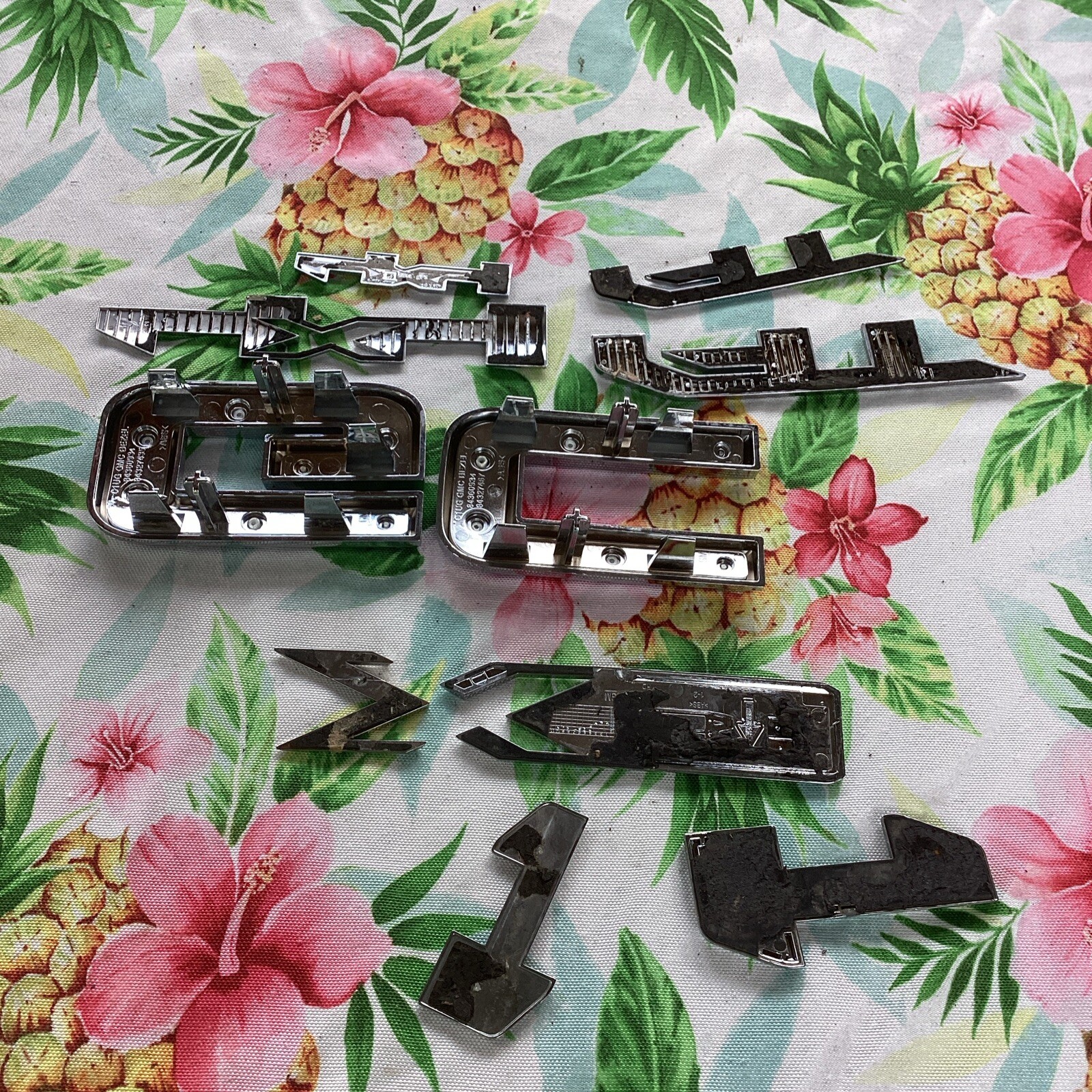 2019-2023 GMC Sierra 1500 X31 Off Road Rear Bodyside Bed Emblem Lot