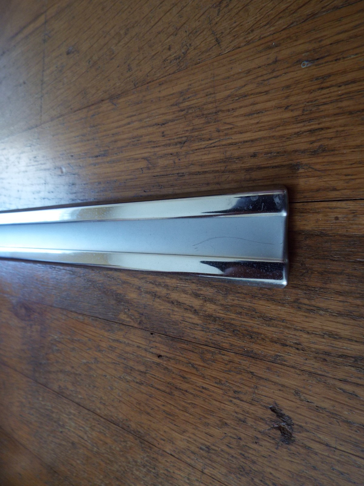 1963 Oldsmobile Super 88-Dynamic 88 Front Door Molding driver & passenger side