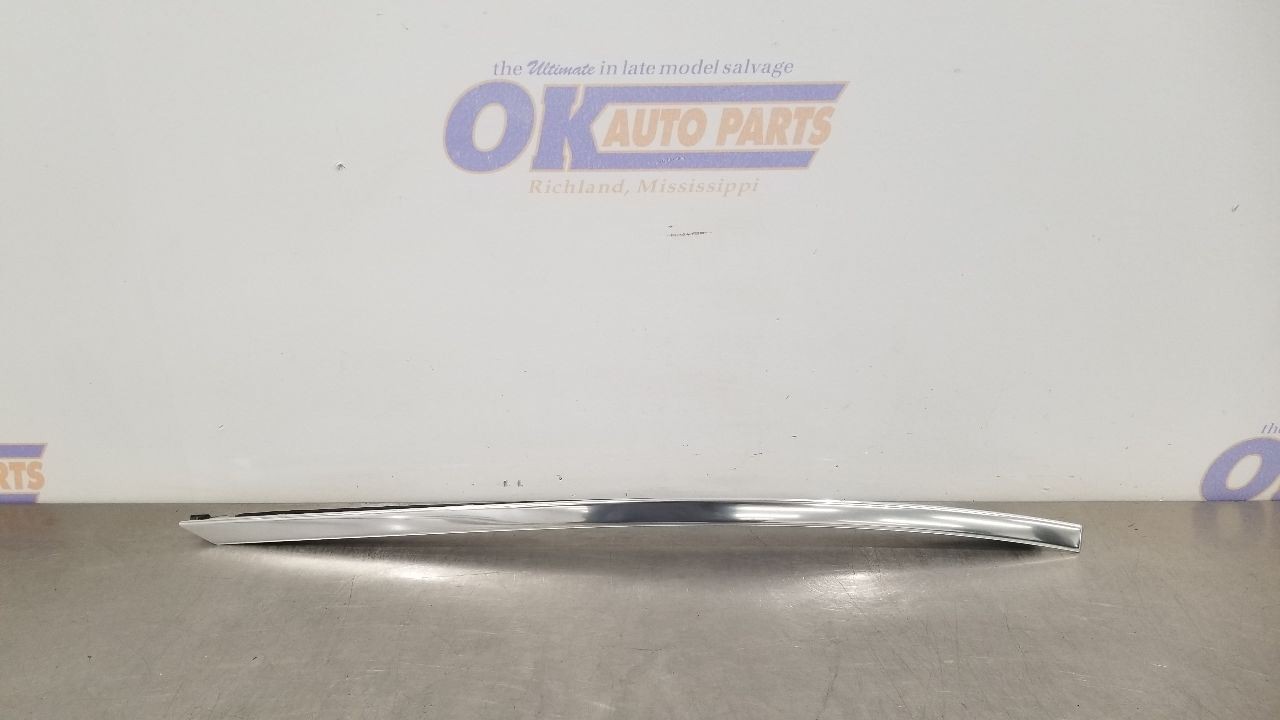 19 BMW M850I F91 EXTERIOR WINDSHIELD PILLAR TRIM LEFT DRIVER CHROME
