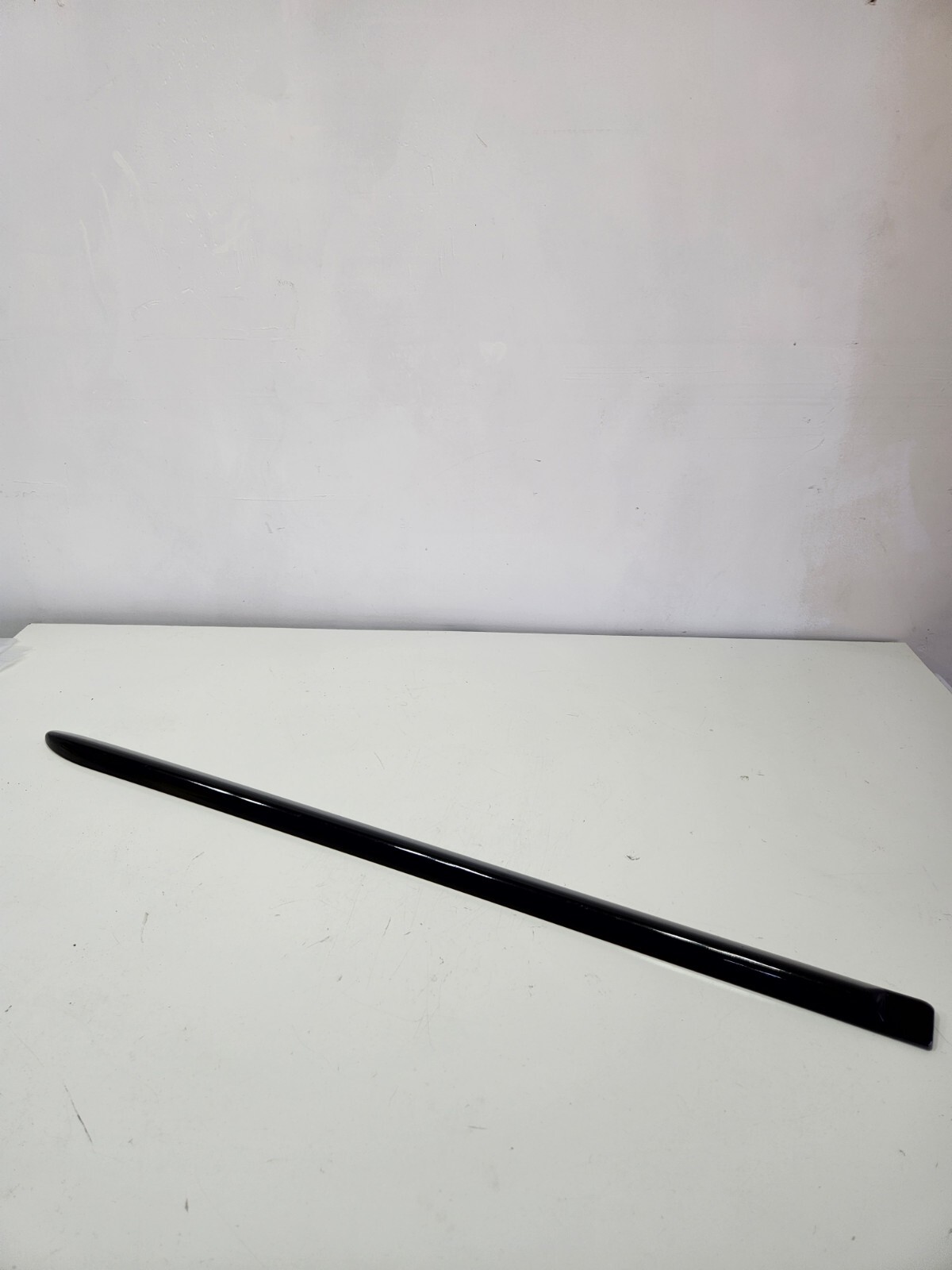 98-03 Jaguar XJ8L LWB Rear Right Passenger Exterior Door Molding Black OEM