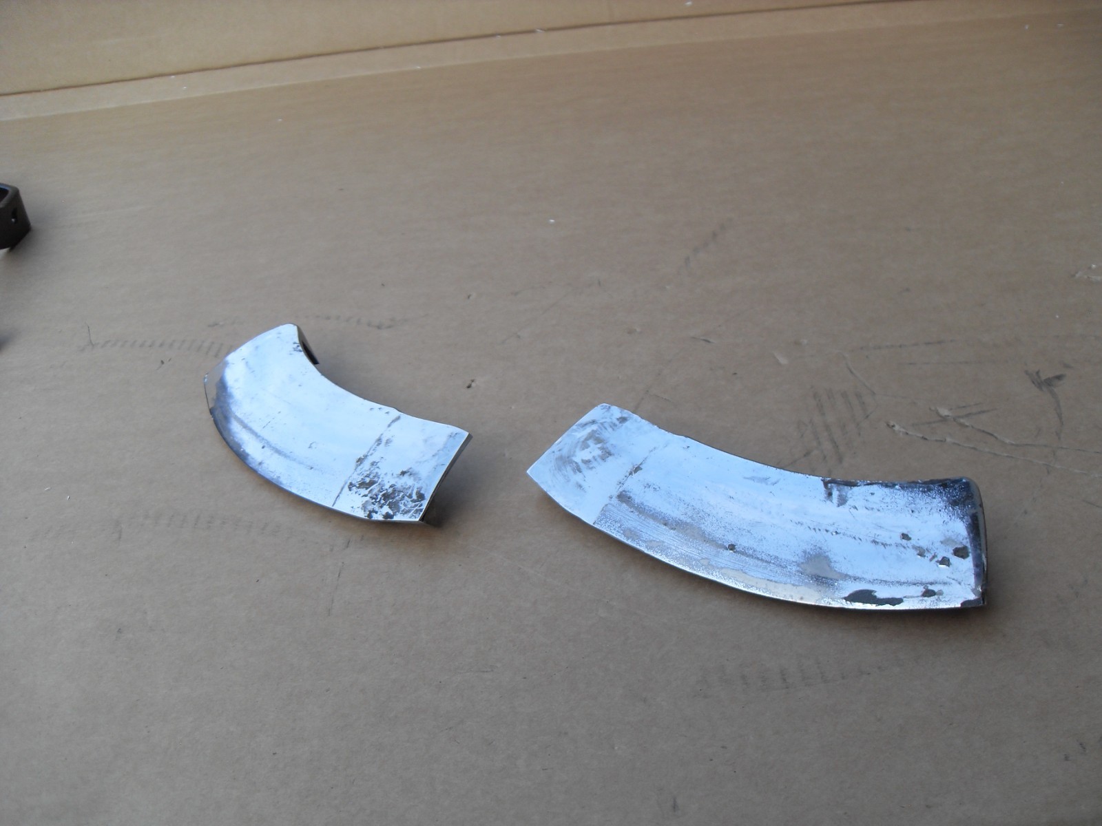 1968 corvette convertible RH LH Windshield Header Corner Chrome molding. 68 only