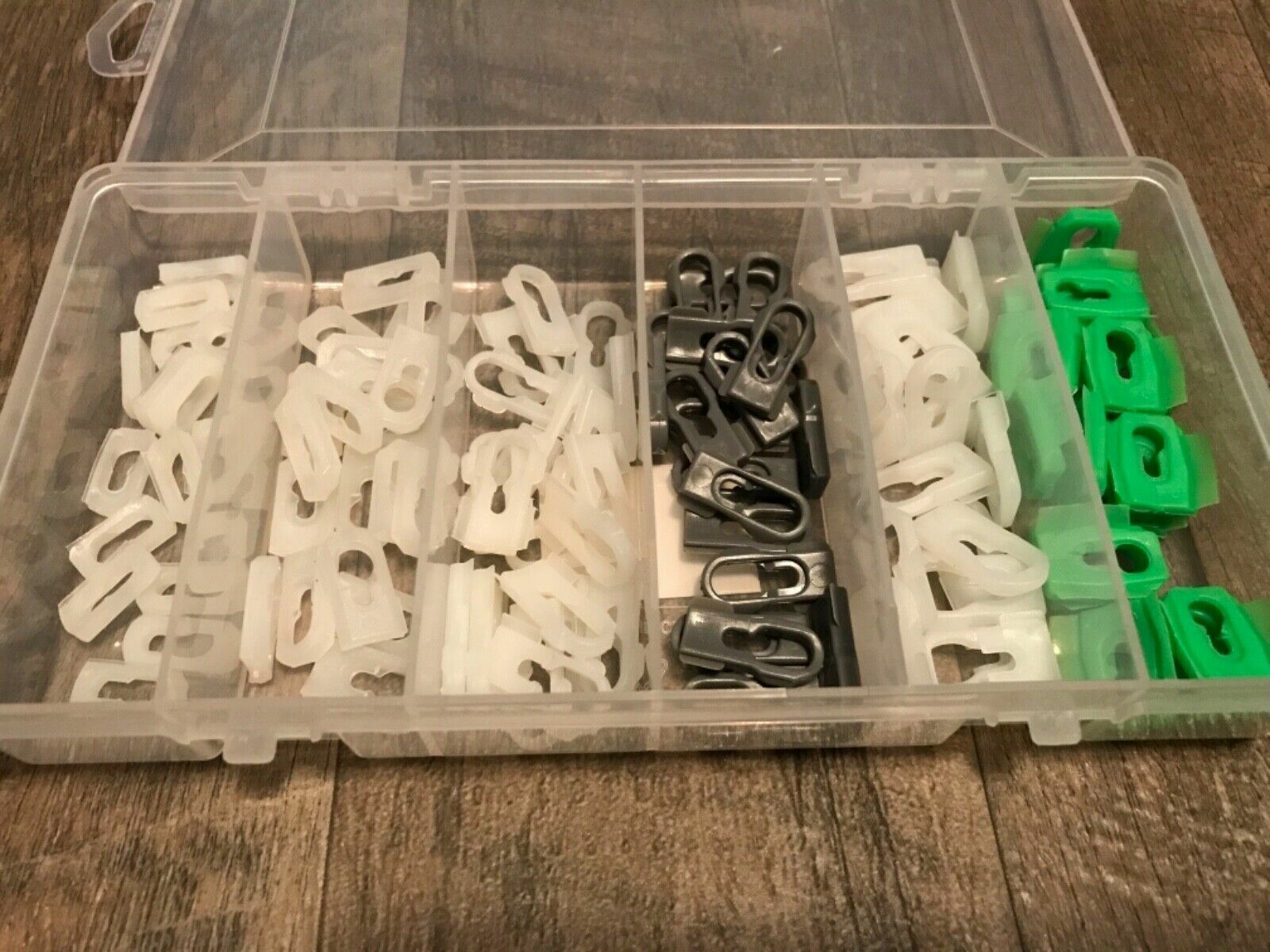 120 pcs vinyl top body quarter nylon moulding clip assortment fits 67-80 GM
