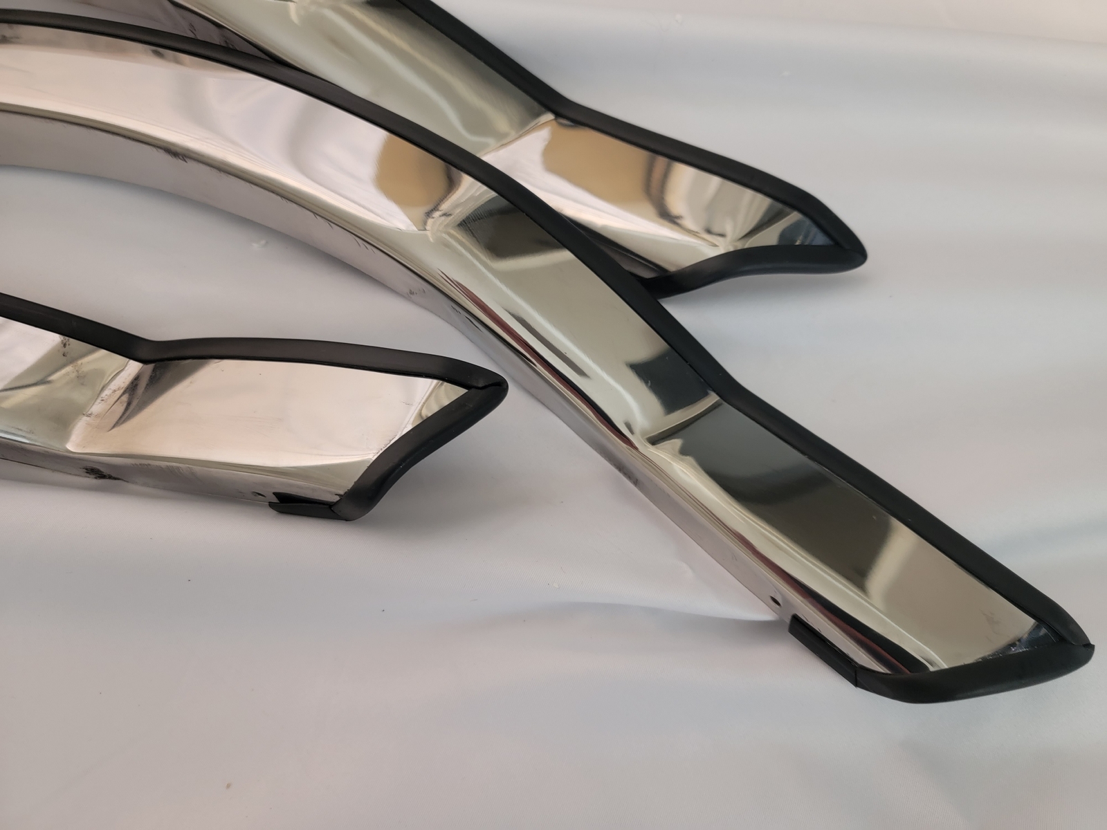 For F-150 and Bronco 1987-1996 Mirror Chrome Polished Stainless Fender Trim 2″