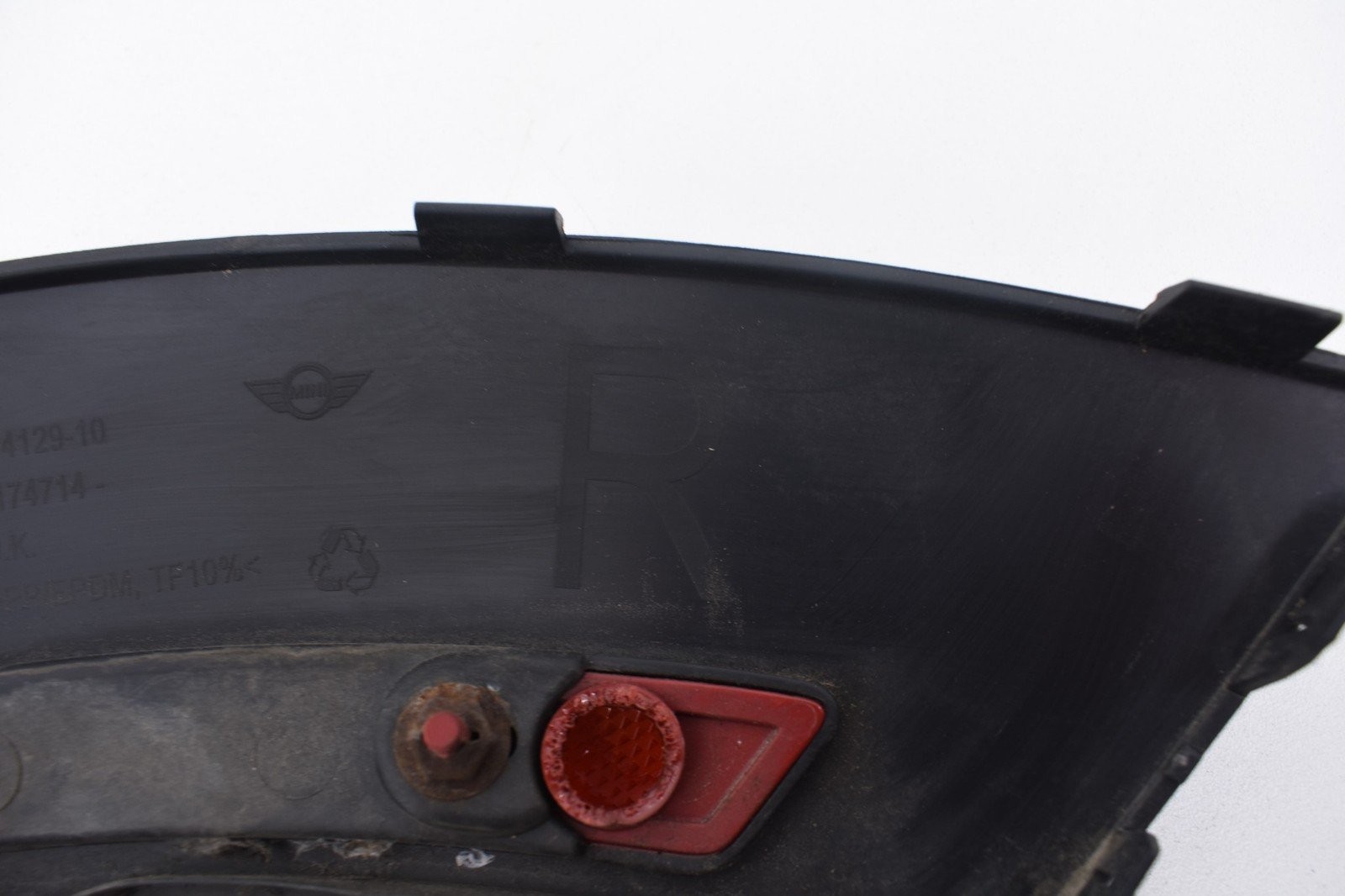 2009 MINI COOPER S R55 CLUBMAN REAR RIGHT FENDER WHEEL ARCH TRIM OEM KW93