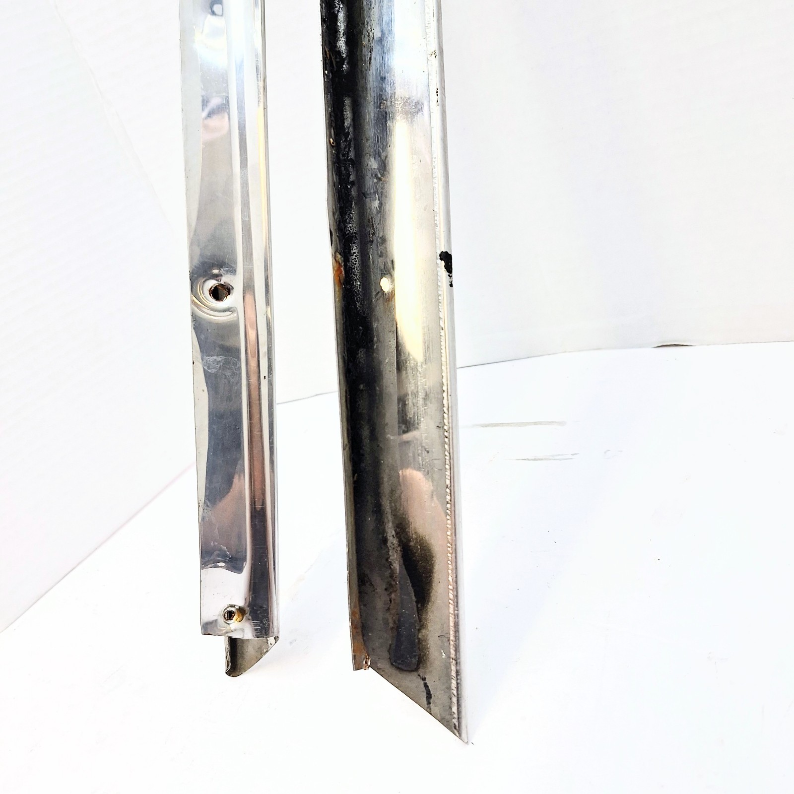 1963-64 Ford Galaxie Fastback Outside Windshield Molding LH RH Original OEM