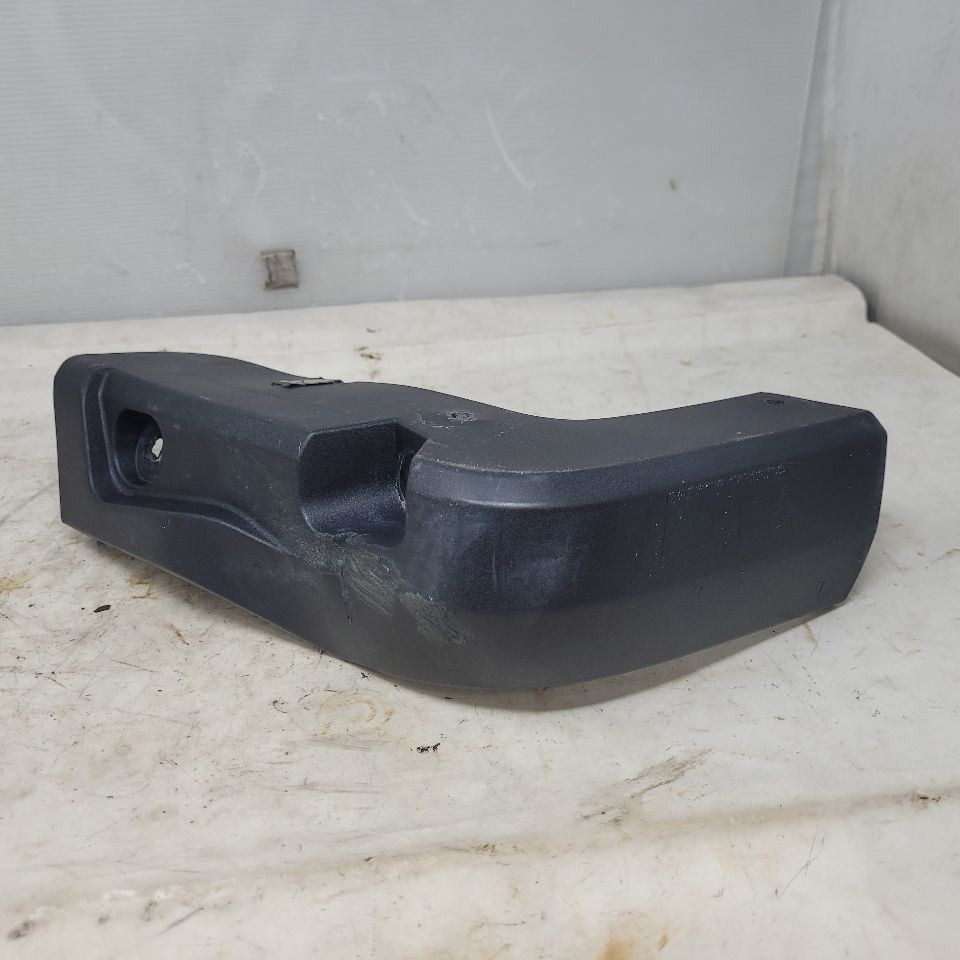 2022-2025 SILVERADO LH DRIVER FRONT WHEEL MUD SPLASH GUARD OEM 85528661