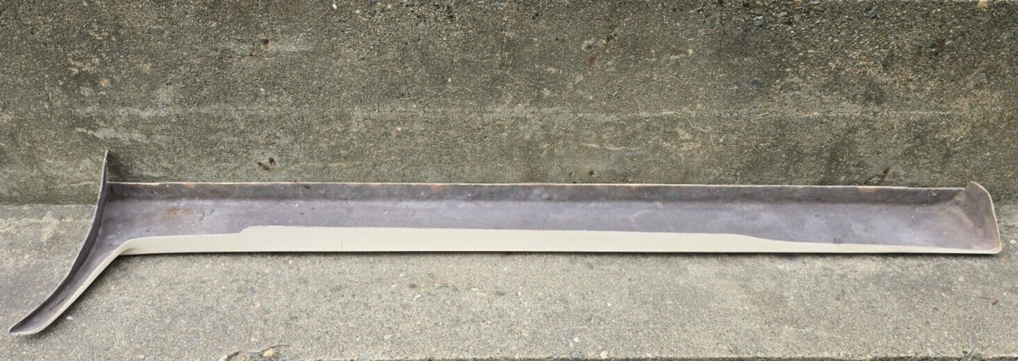 NICE USED PORSCHE 928 LIGHTWEIGHT FIBERGLASS PASSENGERS SIDE ROCKER PANEL