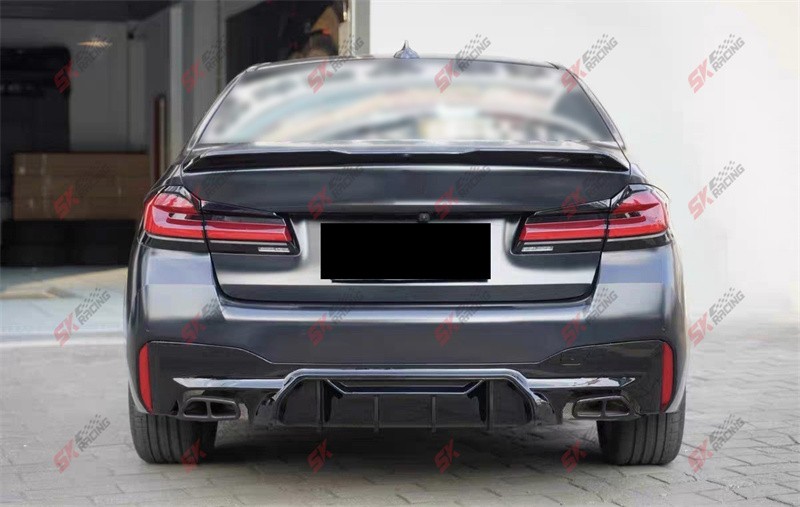 Glossy Black/Carbon Fiber Fits BMW 5 Series M5 520i 530i 540i Rear Spoiler Wing