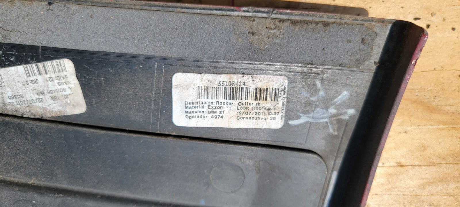 2012 Fiat 500 Sport Right Side Rocker Molding Skirt OEM 55108424