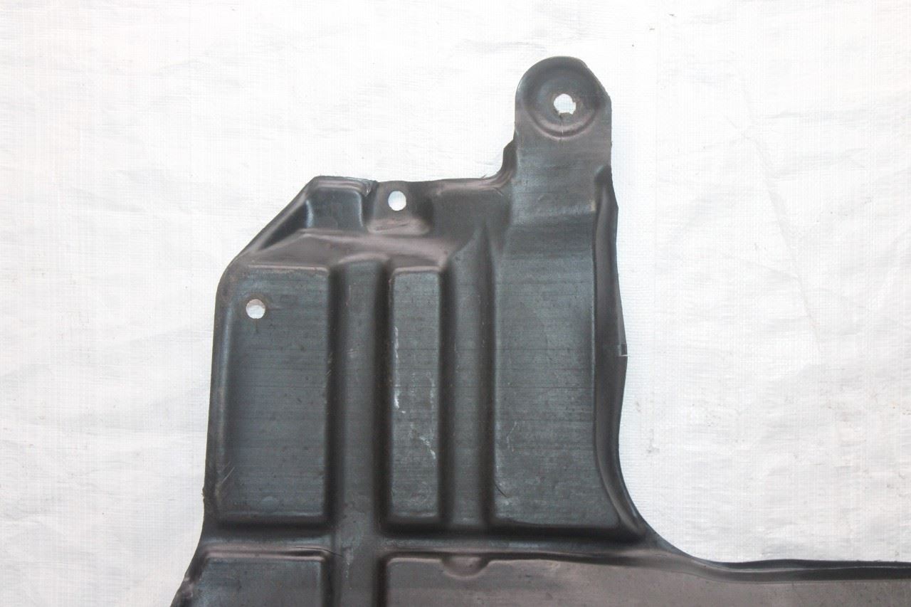 2002 LEXUS SC430 Z40 CONV #429 FRONT ENGINE LOWER SPLASH GUARD SHIELD