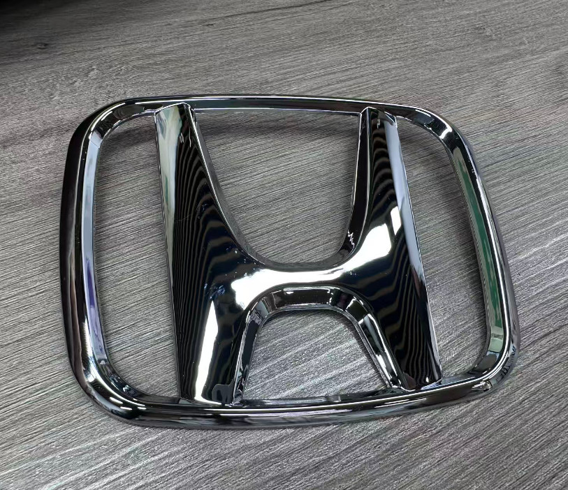 Front Grille Emblem 4DR H Badge Chrome For Honda Civic 2016-2021