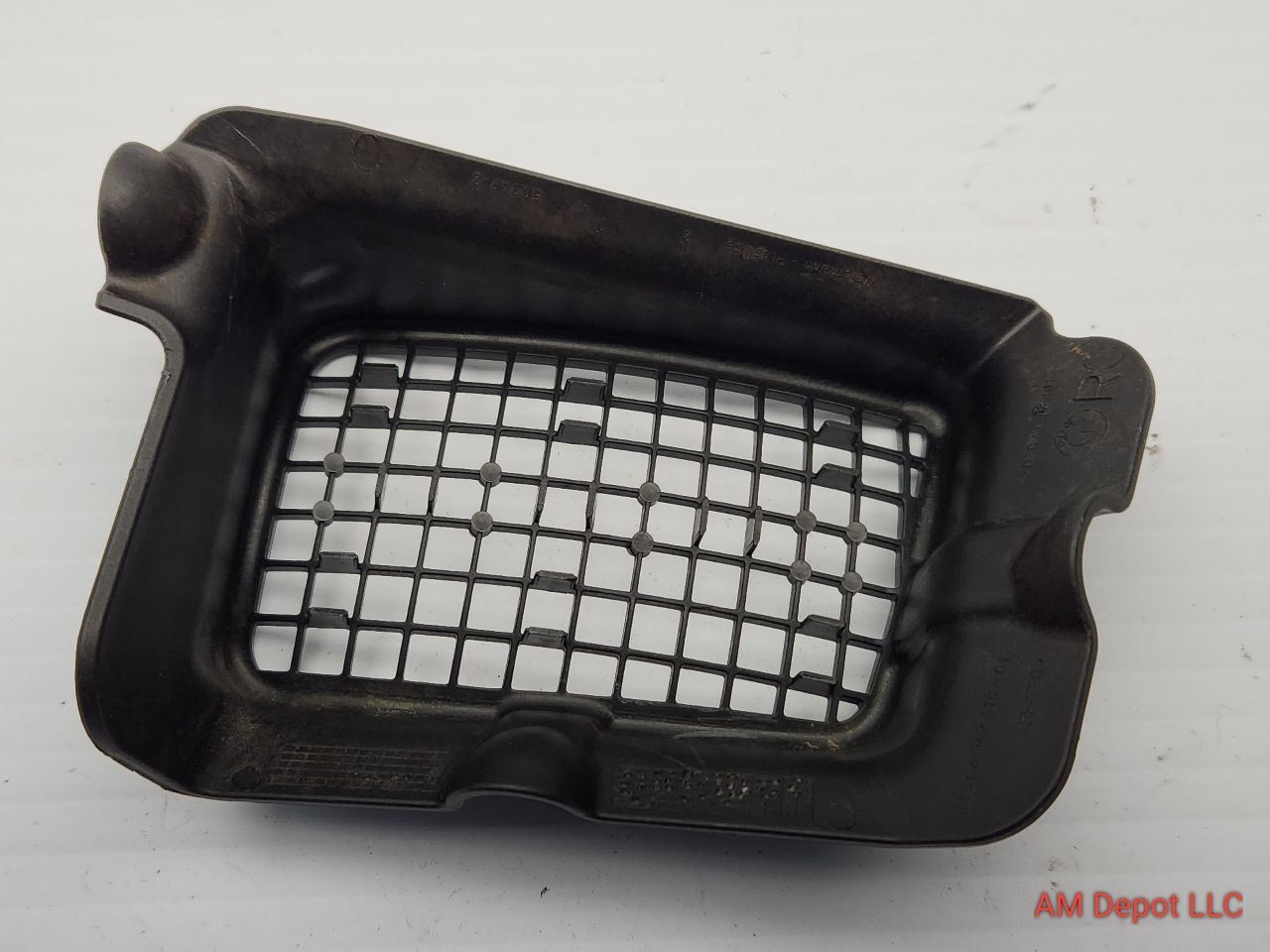 2009 BMW 135i 128i E82 E88 Right Leaf Grill 64316942618, 64319267638