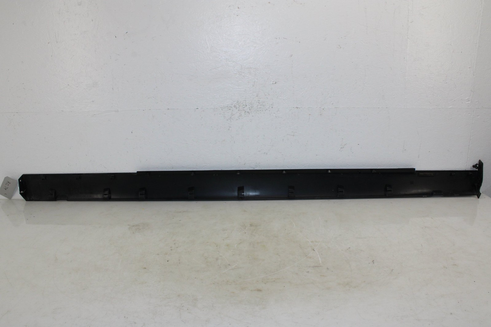 2015-2023 Dodge Challenger Left Rocker Panel Molding OEM RC74