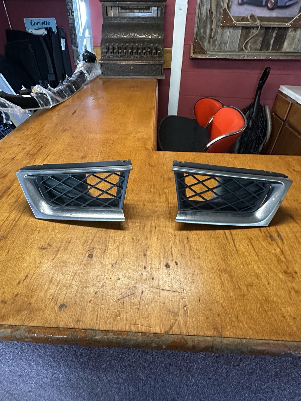 2006-2007 Subaru Impreza Front Bumper Left Right Grille Trim Chrome OEM LH RH