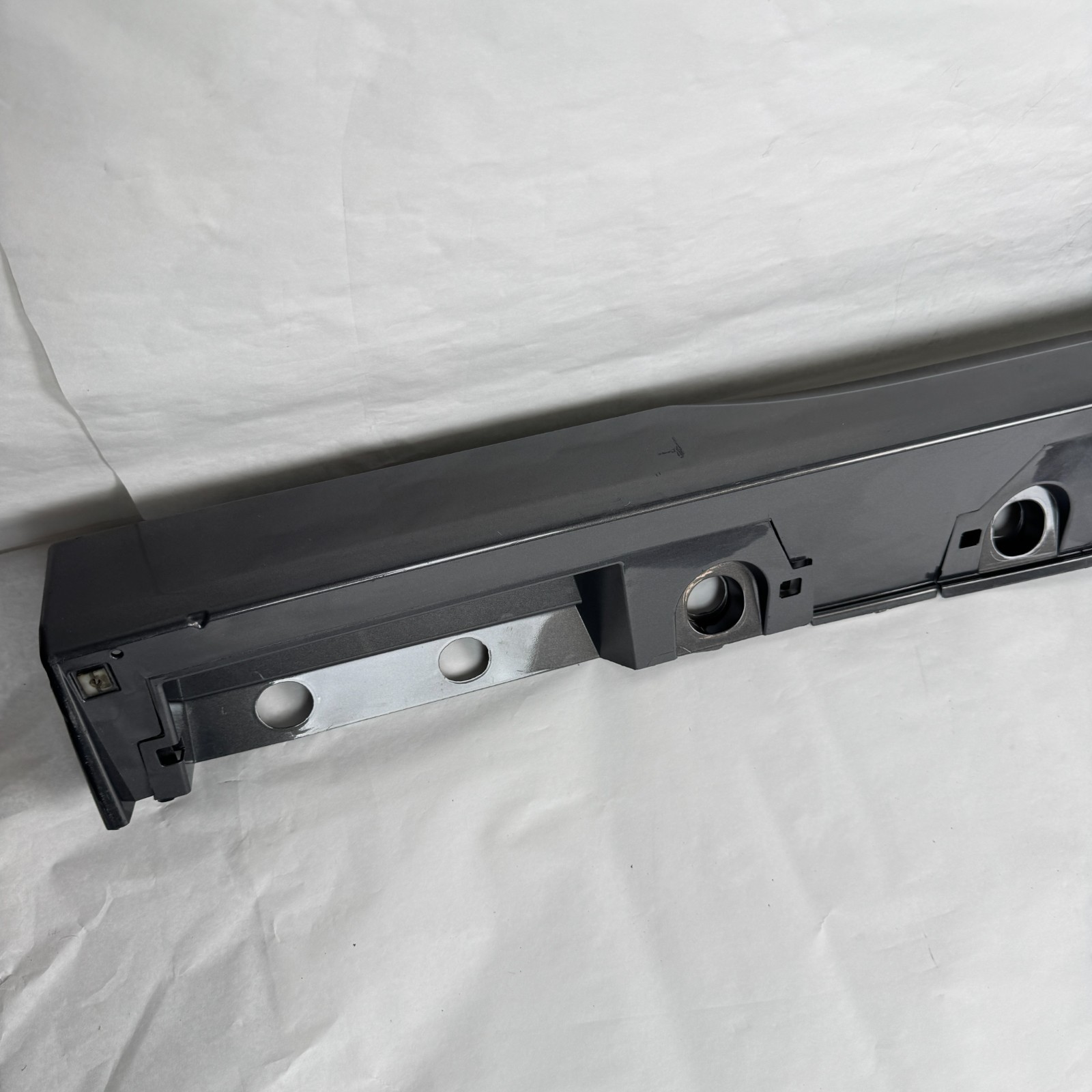 OEM 2018-2025 Toyota Camry LE XLE Left Gray 1H1 Rocker Panel Molding 75852-06941