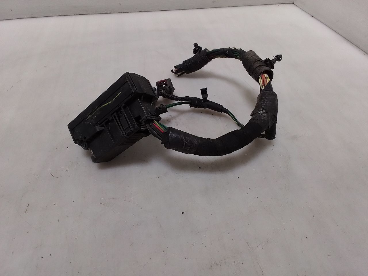 Jeep JK Wrangler OEM ABS Module Plug and Wiring Pigtail 2012-2014 146626