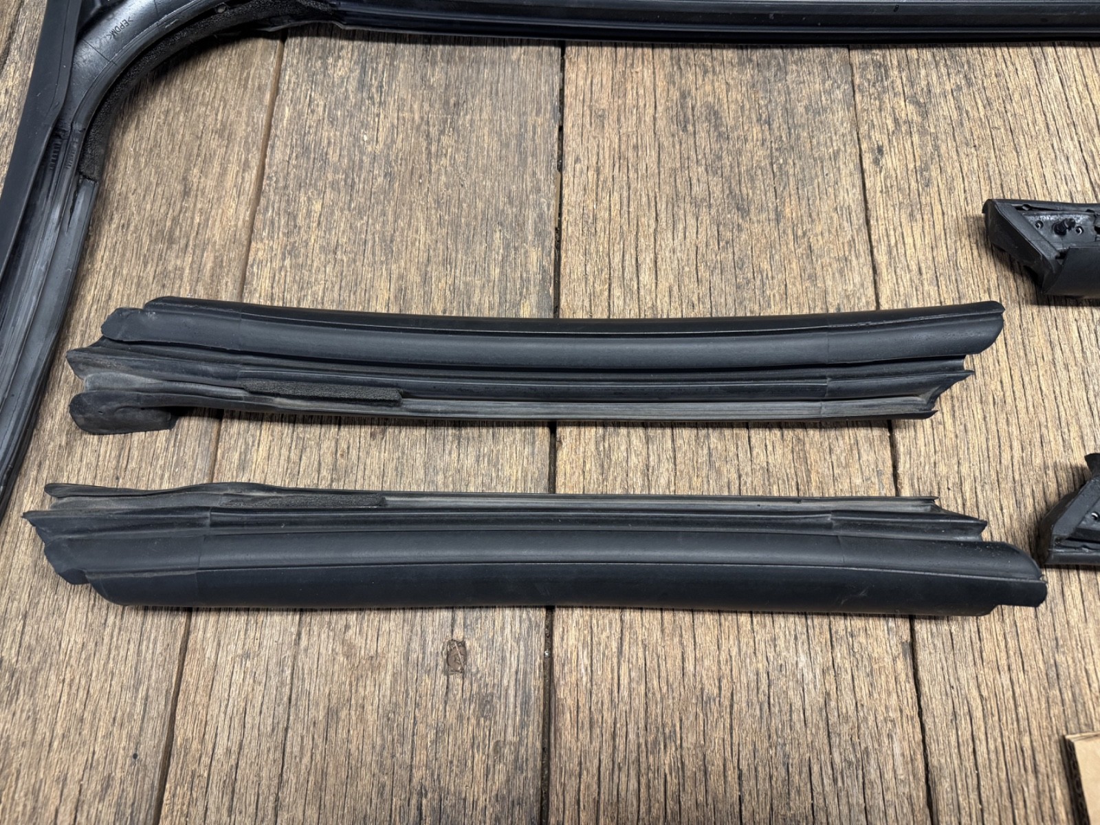 2006-2012 Mitsubishi Eclipse Spyder Convertible Top Weather strip 7 Piece SET